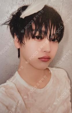 Dare to Crave DIGIPACK ver. HYEONGJUN photocard image