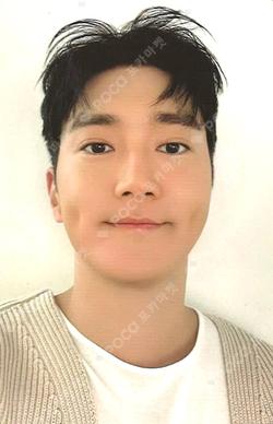 2024 SEASON'S GREETINGS RANDOM TRADING CARD SIWON photocard image