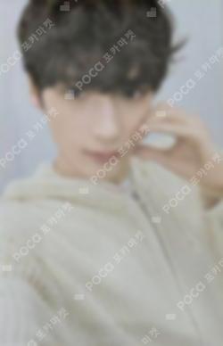 THE STAR CHAPTER: TOGETHER POP-UP STORE REWARD HUENINGKAI photocard image