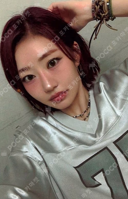 2025 KISS OF LIFE 1st WORLD TOUR [KISS ROAD] in SEOUL ENCORE UNIFORM T-SHIRT JULIE photocard image