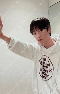 HOUSE OF TRICKY : SPUR EVERLINE YUJUN photocard image