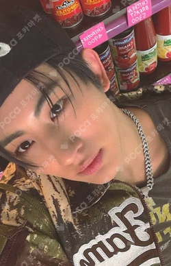 YOUNI-T POCAALBUM Retrotopia Ver.