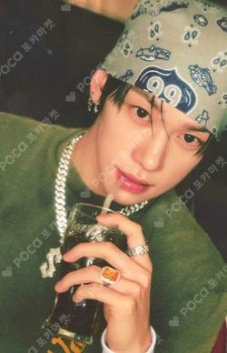 YOUNI-T POCAALBUM Retrotopia Ver. STEVE photocard image