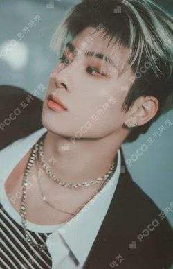 YOUNI-T POCAALBUM Utopia Ver.
