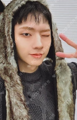 DUH! APPLEMUSIC JIUNG photocard image