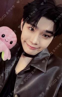 BLUE PARADISE YIZHIYU KIM TAERAE photocard image