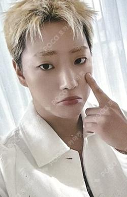 The Archive: Eight Summers LUCKY CHARM TRADING CARD E-TION photocard image