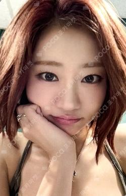 24 SOUND WAVE JULIE photocard image