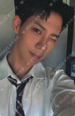 FLEX LINE fromm store HONGKEONHEE photocard image
