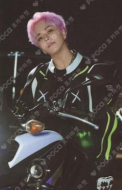 2022 TOUR [HELLO] IN SEOUL KiT VIDEO WEVERSE YOON JAE HYUK photocard image