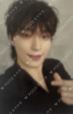 HAPPY BURSTDAY YIZHIYU WINNER DINO photocard image