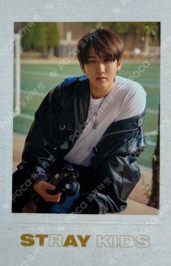 Unlock : GO LIVE IN LIFE PRE-ORDER SPECIAL GIFT CHANGBIN photocard image