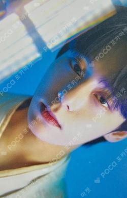 BLOOD MOON APPLEMUSIC LUCKYDRAW HWANWOONG photocard image