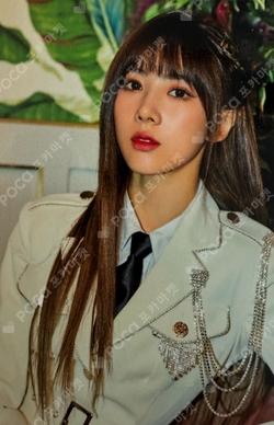 1st OFFICIAL FANCLUB FANMEETING InSomnia YOOHYEON photocard image