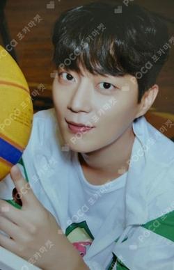 FAN CON in SEOUL TRADING CARD YOON DU JUN photocard image