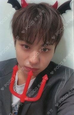 Un: SEEN KPOP STORE WINNER KEITA photocard image