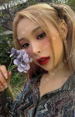 Apocalypse : From us Platform ver. GAHYEON photocard image
