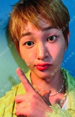 PERCENT APPLEMUSIC LUCKY DRAW ONEW photocard image
