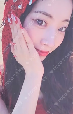 THIS IS FOR MUSICPLANT LUCKY DRAW DAHYUN photocard image