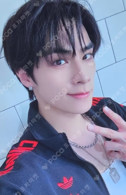 BIG BANDS WITHMUU LUCKY DRAW XIAOJUN photocard image