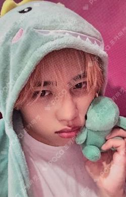 a;effect APPLEMUSIC LUCKY DRAW SUNWOO photocard image