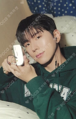 MONOLOGUE FABRIC PHOTOCARD HOLDER KIHYUN photocard image