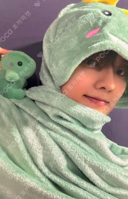 a;effect APPLEMUSIC LUCKY DRAW