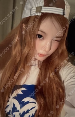 iLy BROADCAST SEUNGJOO photocard image