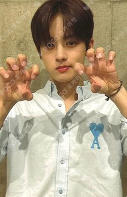 ANOTHER 1st music WOONO photocard image