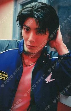 LOVE RACE Limited HWIYOUNG photocard image