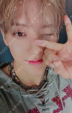 HOOK BROADCAST LEE MINHYUK photocard image