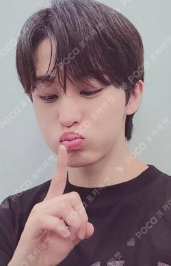 MARK ARTIST BIRTHDAY POUCH PACK MARK photocard image