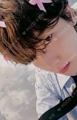 Essence of Reverie hello82 Exclusive BAEKHYUN photocard image