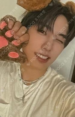 a;effect EVERLINE LUCKY DRAW JACOB photocard image