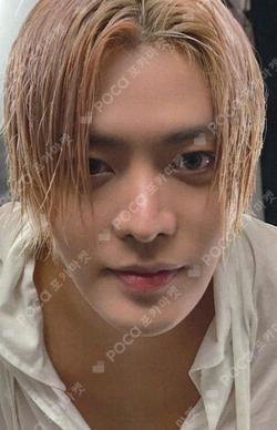 TWISTED PARADISE TOWER RECORDS YUTA photocard image