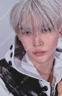 CORKCICLE EUNSEOK photocard image