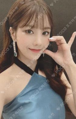 BLOOM*IZ I*AM ver. KWONEUNBI photocard image