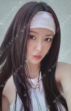 Be Alright Sony Music LUCKY DRAW YUJIN photocard image