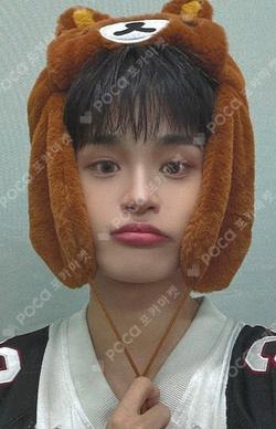 BORN LIKE THIS JUMP UP LEE DAE HWI photocard image