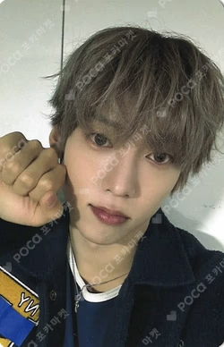ONE QUESTION Release Event KAMDEN photocard image