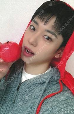 BORN LIKE THIS SOUND WAVE KIM DONG HYUN photocard image