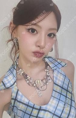 I WANT IT emart24 Seeun photocard image