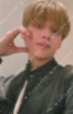TXT HUENINGKAI photocard image