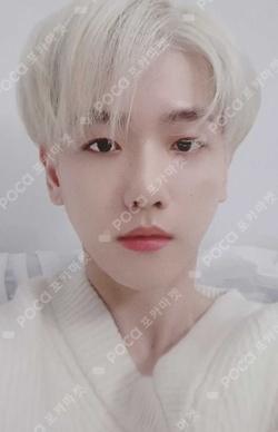 Beyond LIVE BAEKHYUN : LIGHT SPECIAL AR TICKET SET BAEKHYUN photocard image