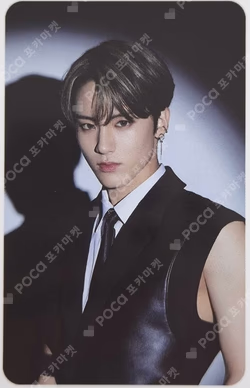 CHASE Trick Ver. ERIC photocard image