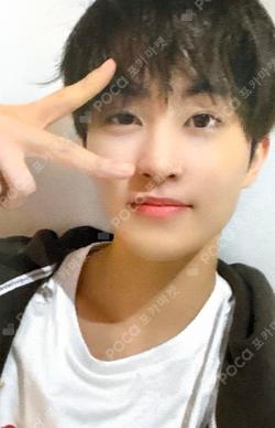 DREAMSCAPE StarRiver MARK photocard image