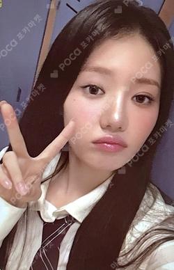 BABYMONSTER : ERA l BABYMONSTER 1st Anniversary Photobook the SameE REWARD RORA photocard image