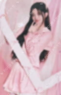 2025 ILLIT GLITTER DAY IN JAPAN PHOTO CARD MINJU photocard image