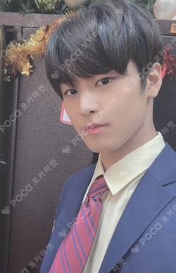 Christmassy! STICKER PACK JUYEON photocard image