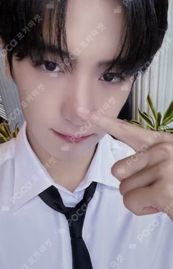 THE BOYZ [THE BLAZE] WORLD TOUR in SEOUL HYUNJAE photocard image